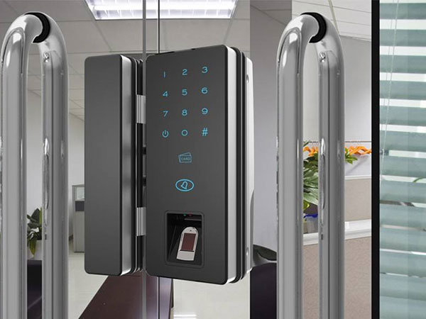 铁锋24小时上门开锁公司