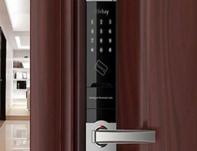 铁锋24小时上门开锁公司