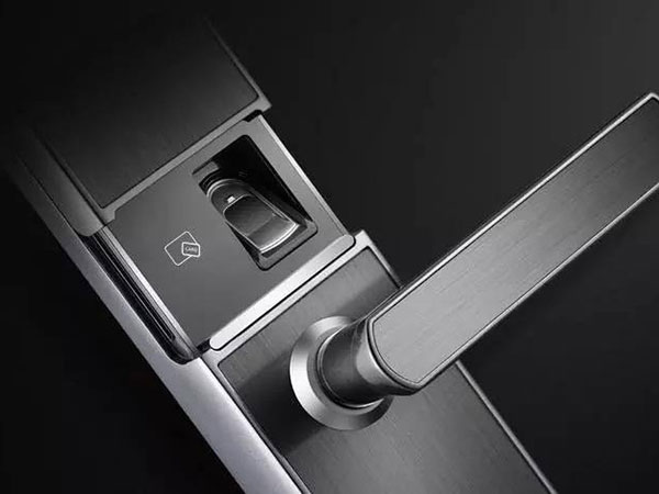 铁锋24小时上门开锁公司